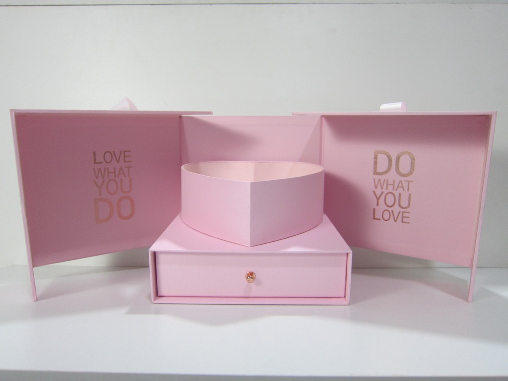 Caja cuadrada golden con lazo rose Amazing 7x17